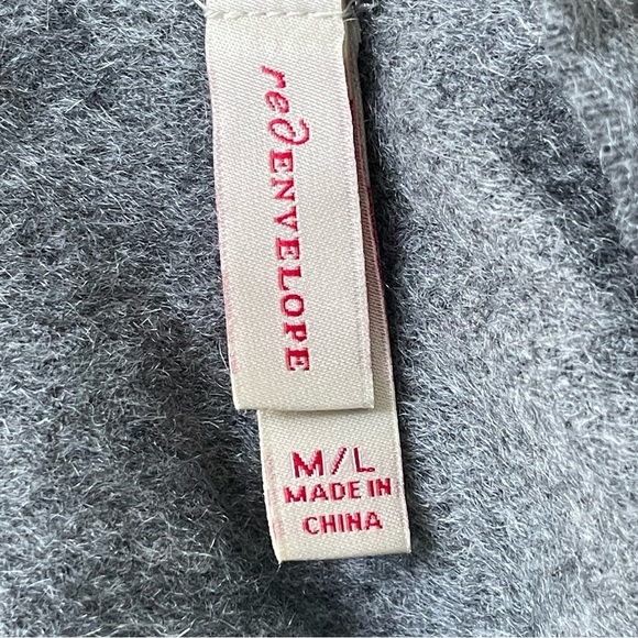 New! Red Envelope 100% cashmere Poncho dark gray nwot 47127 - Picture 14 of 16